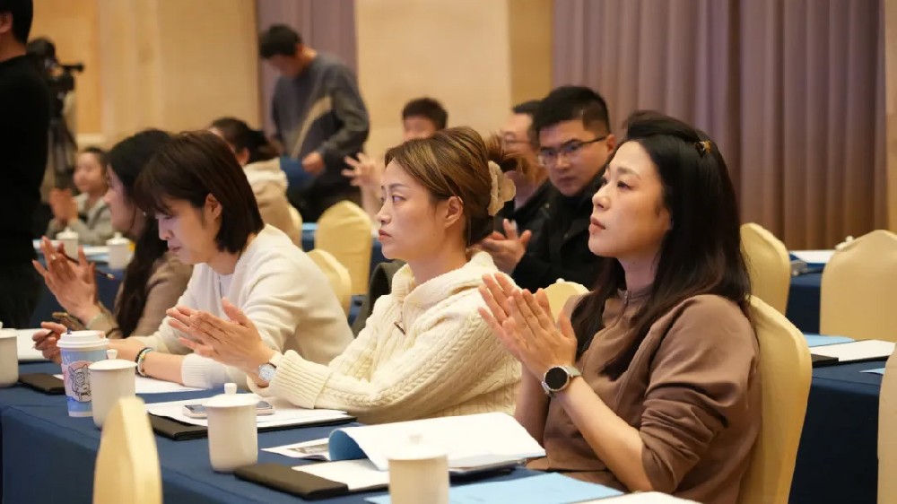 合肥海洋世界三期項(xiàng)目建設(shè)新聞發(fā)布會(huì)：?jiǎn)⒛晃邓{(lán)盛景，共繪夢(mèng)幻海洋新篇章！